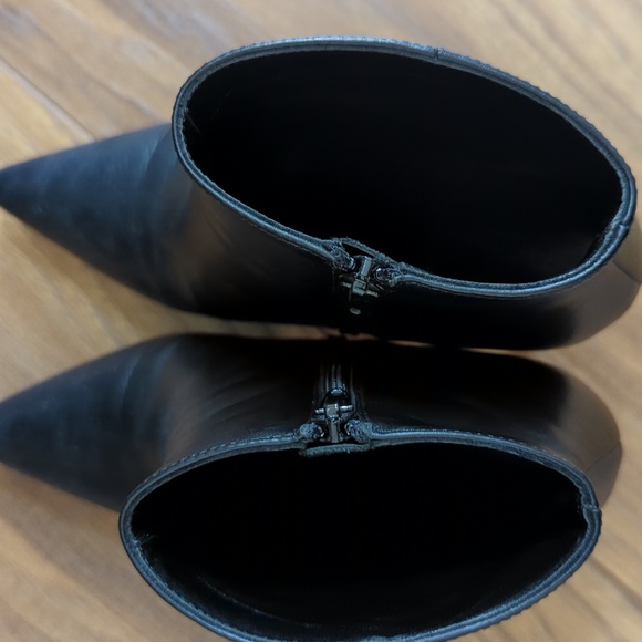 Tony Bianco Black Booties - Picture 6 of 9